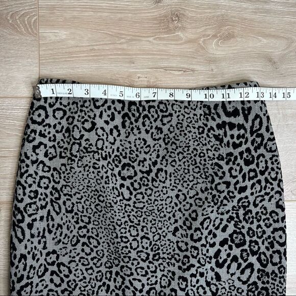 Carlisle Leopard Print Wool Pencil Skirt Size 0 - Picture 5 of 11